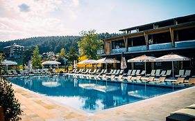Grande Vista Resort & Spa